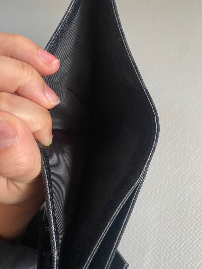 PRADA 3つ折り財布　ナイロン　ロゴ