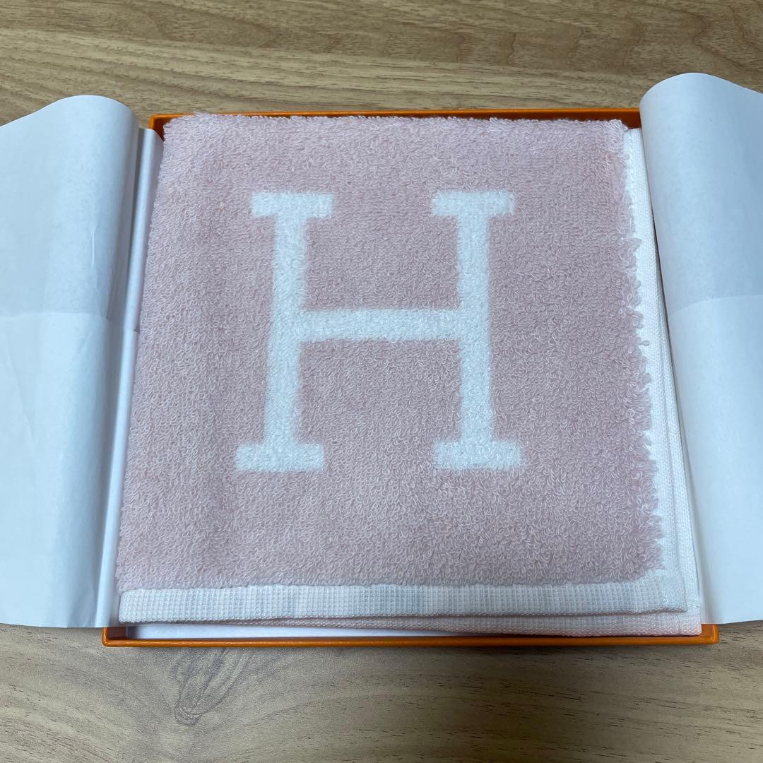 【HERMES】　ハンドタオル　タオルハンカチ　ピンク