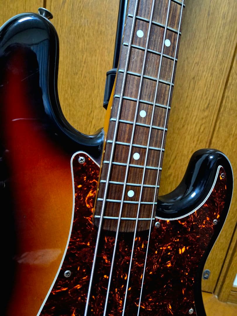 Fender Japan Eシリアル プレシジョンベース