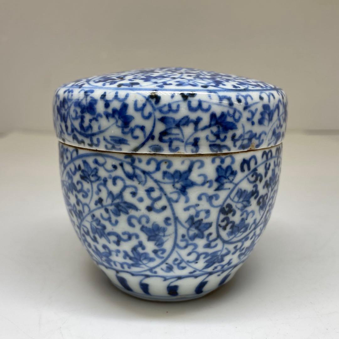 江戸中期　古伊万里　花唐草蓋物　高さ約7㎝ 東Y7-0204☆2Fタカチ