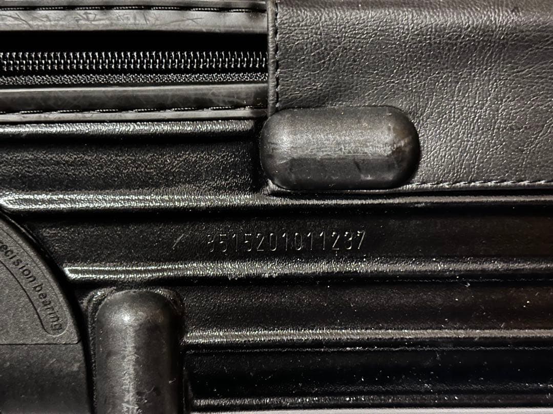 RIMOWA リモワ 35L マットブラック 機内持ち込みサイズ