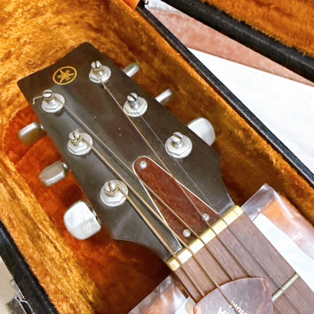 送料む無料！ヤマハ FG-210 アコースティックギター ハードケース付き