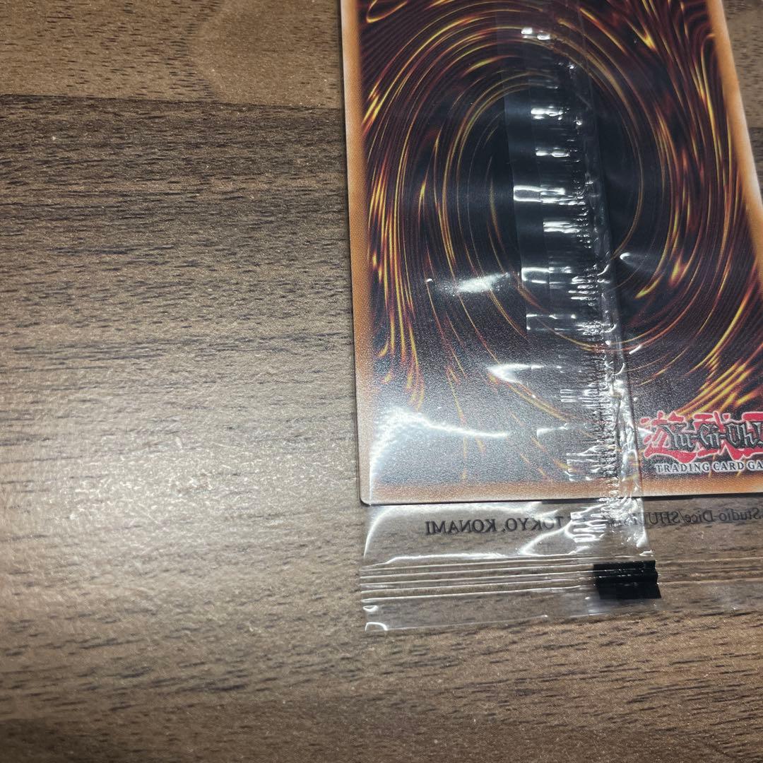 遊戯王 NIKE ノベルティ レッドアイズブラックドラゴン 非売品