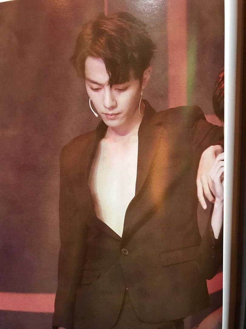 185超レア数量限定陳情令 主演 肖戦個人PB特大写真集