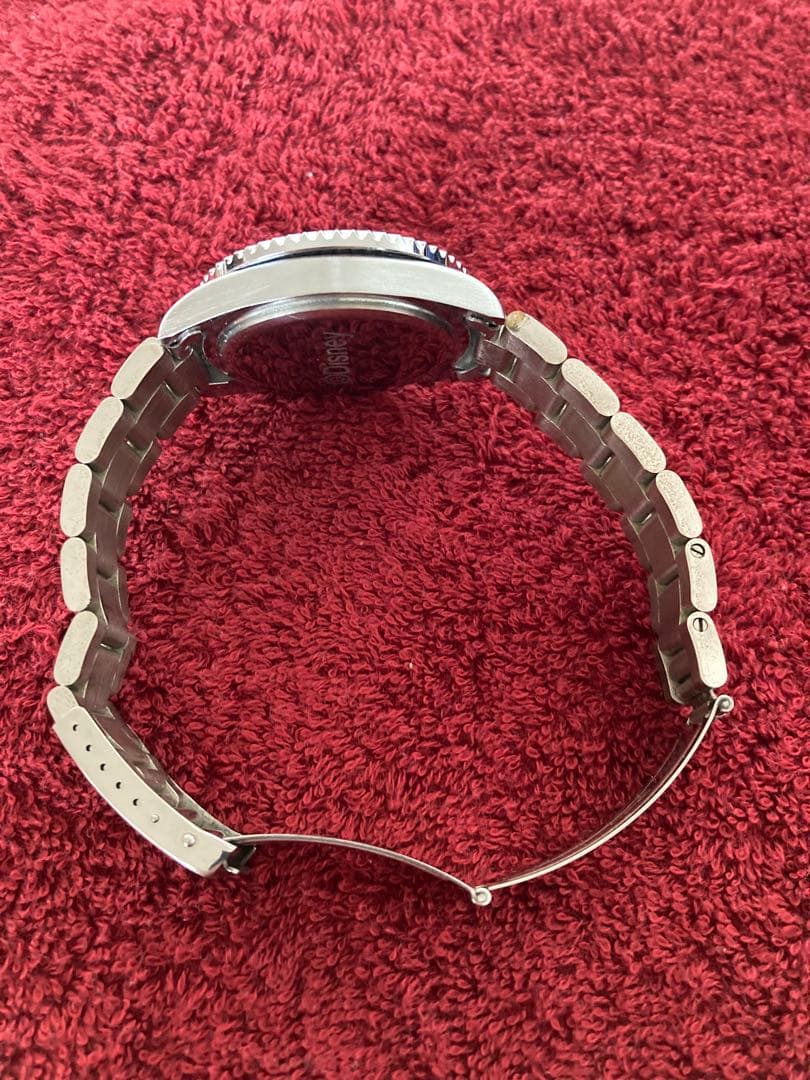 Disneyダイバー腕時計カスタム