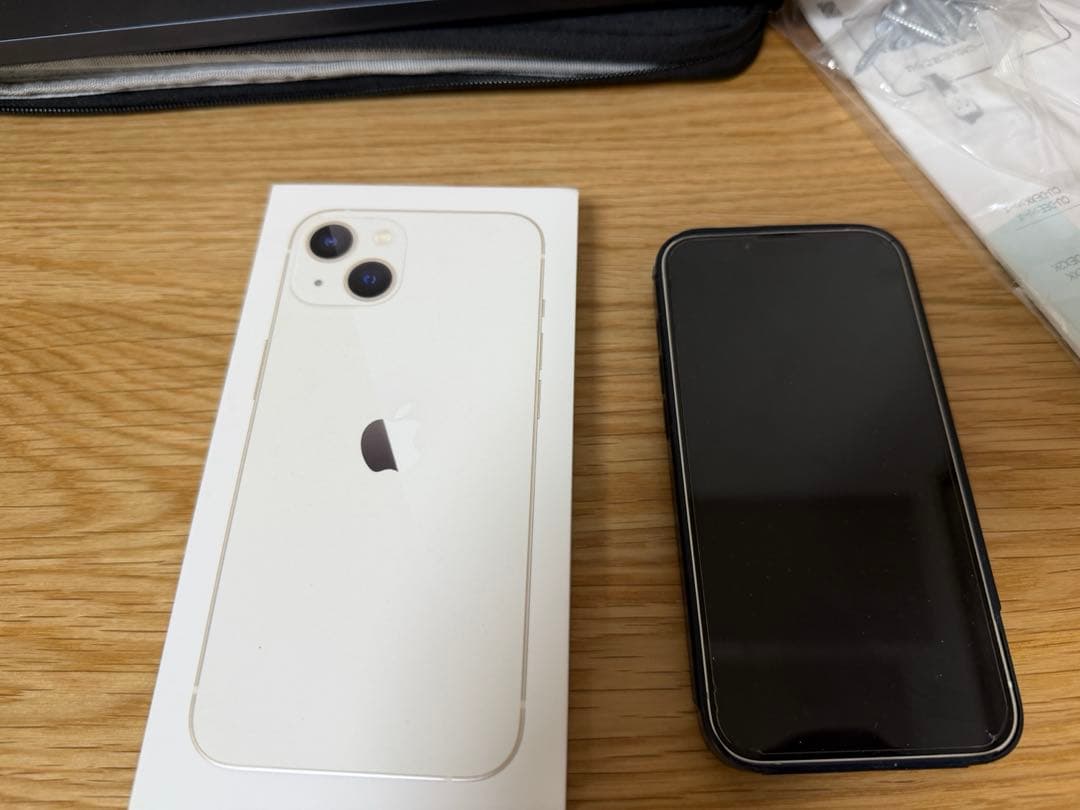 iPhone13 無印　128G スターライト