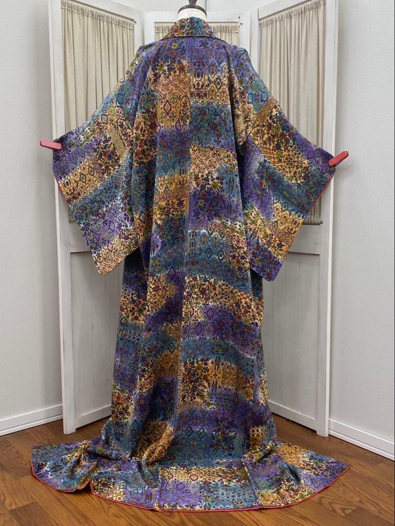 さとぴん様　　　　正絹　袷　更紗　小紋　広衿　オリエンタル　ちりめん