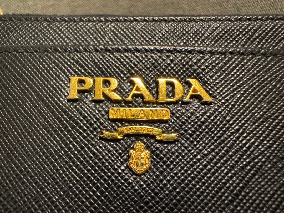 PRADA プラダ　1PP122 サフィアーノ レザー キーチェーン
