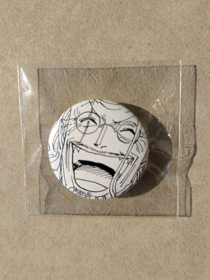 ワンピース　オールフェイス缶バッジ　レイリー