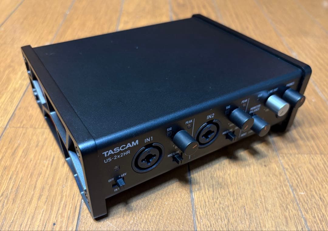TASCAM US-2×2HR オーディオインターフェイス