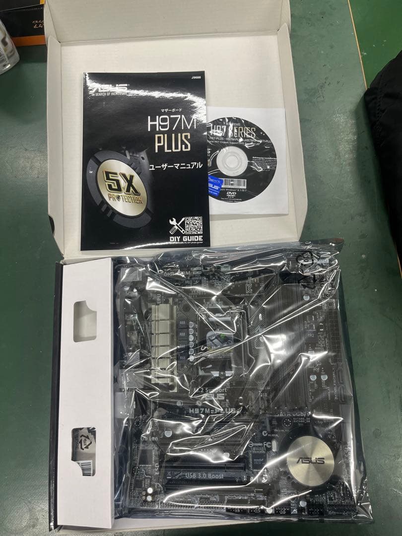 未使用 ASUS マザーボード H97M PULS lga1150