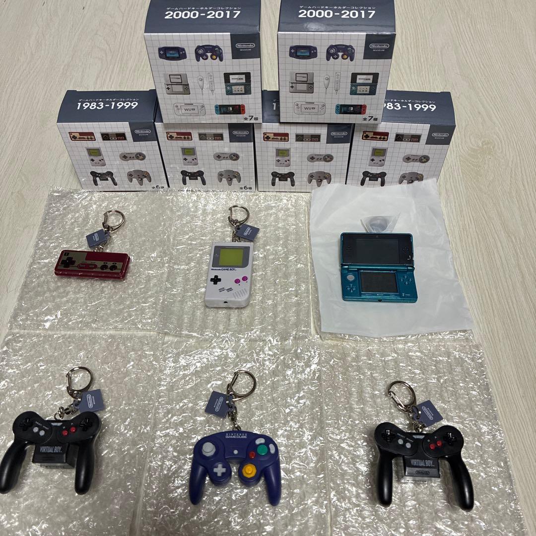 ニンテンドーミュージアム　ゲームハードキーホルダーコレクション　6個セット
