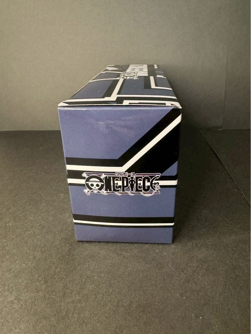 【新品】週刊少年ジャンプ　ロゴフィギュア　ONE PIECE GEAR5