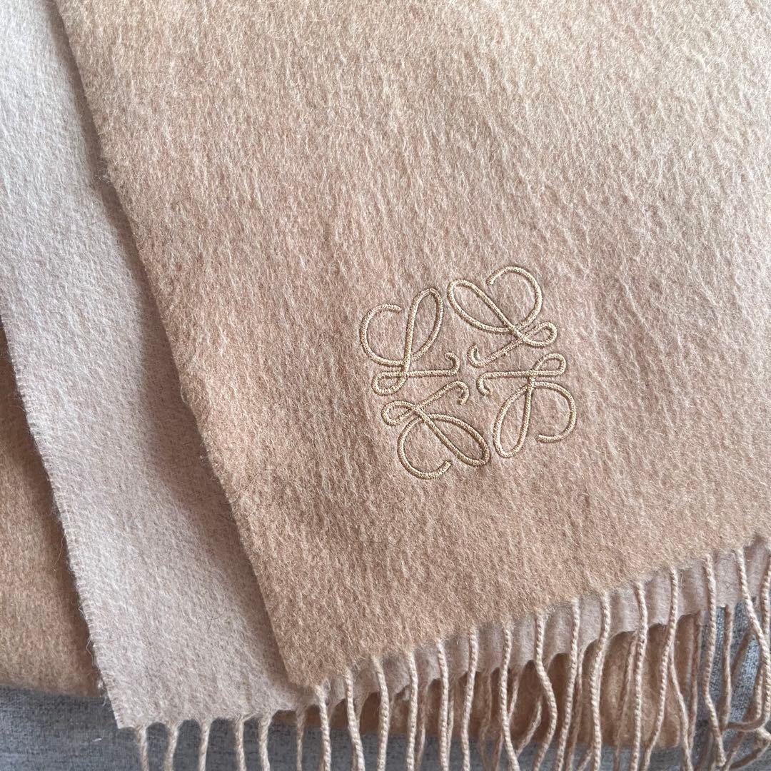 美品❁⃘LOEWEロエベ❁⃘ウール＆カシミヤ現行モデル バイカラーマフラー❁⃘ロゴ刺繍