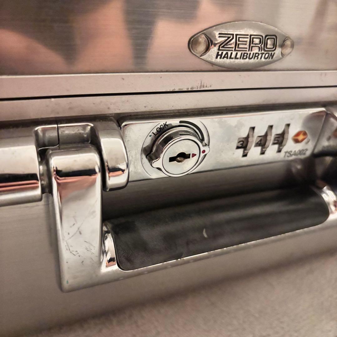 ゼロハリバートン ZRP-Fキャリーケース 2輪 36L シルバー