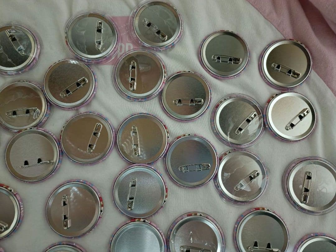 すとぷり　さとみ　缶バッチ　2020　summer デフォ