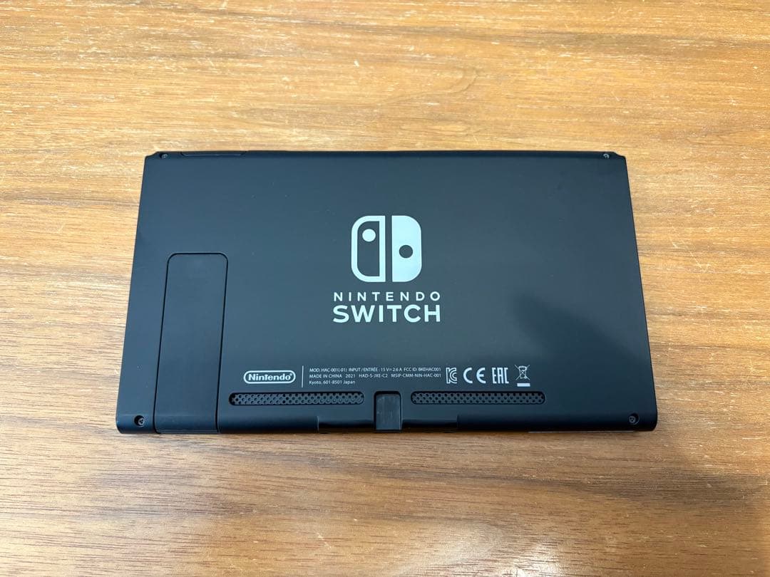 【Riiin】Nintendo Switch 赤/青 本体＋付属品