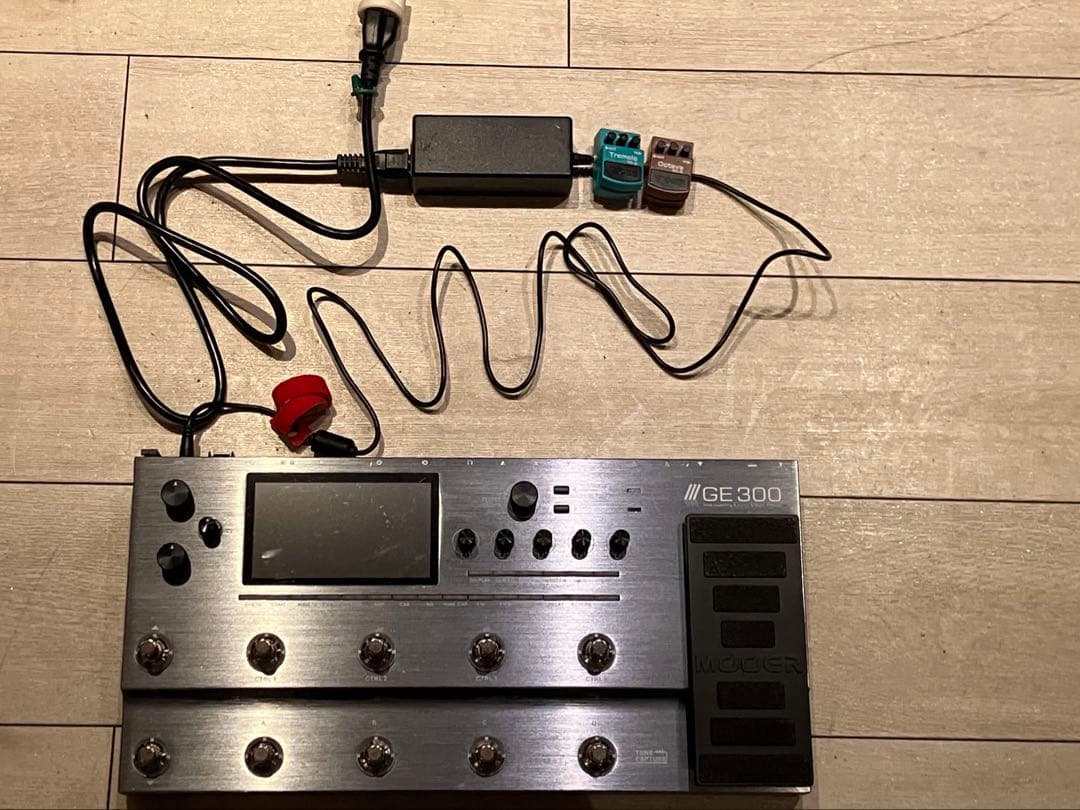 MOOER GE300 マルチエフェクター　フットスイッチカバー、DL説明書付