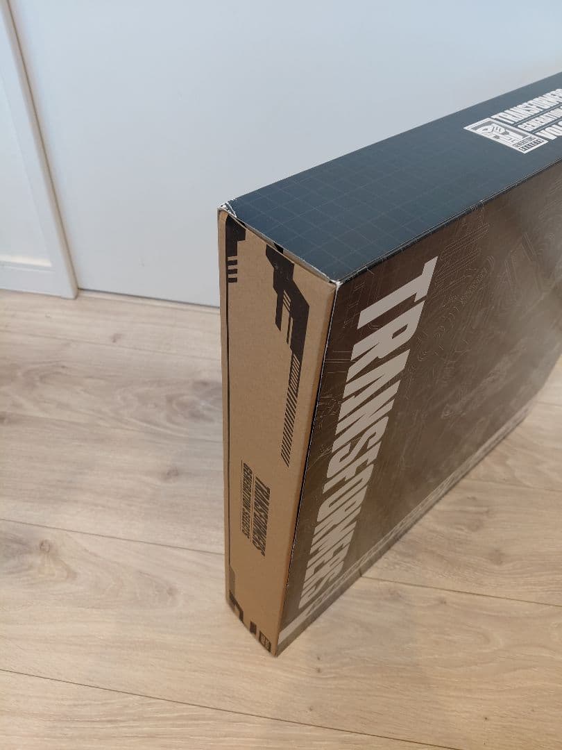 トランスフォーマータカラトミーモール限定　ジェネレーションセレクト　ボルカニカス