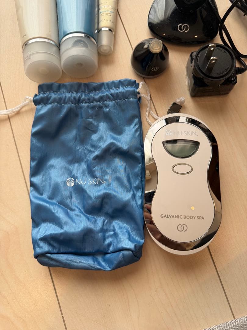 NU SKIN Galvanic Body Spa 美顔器