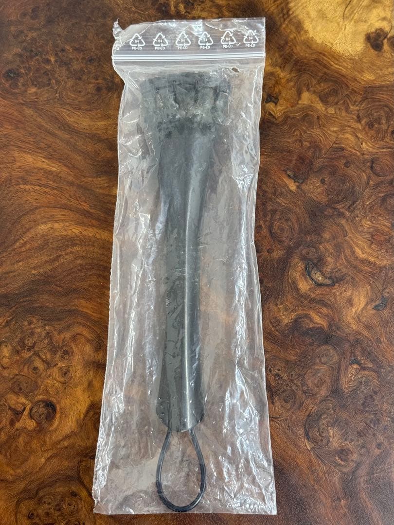 【新品】ドイツ製 チェロ用エボニーテールピース