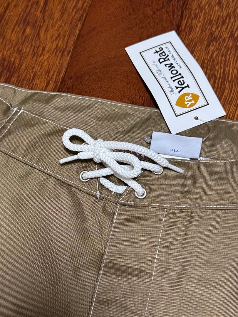 新品　Yellow Rat ボードショーツ３２アメリカ製