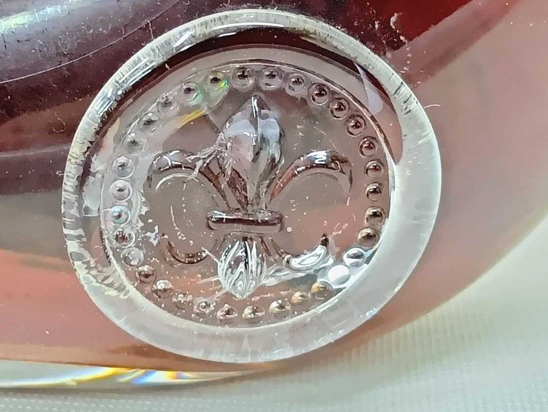 レミーマルタンの最高級コニャック「ルイ13世」 ※本体のみ　ひび割れかけなしYK