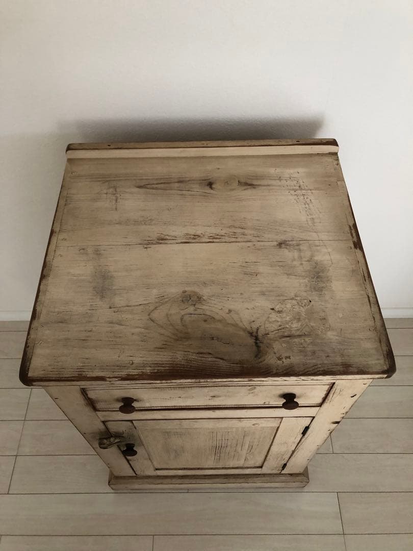 チェブ　キッチンキャビネット　確認用