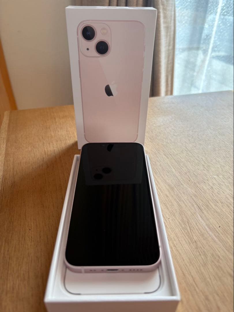 美品 Apple iPhone 13 ピンク 本体