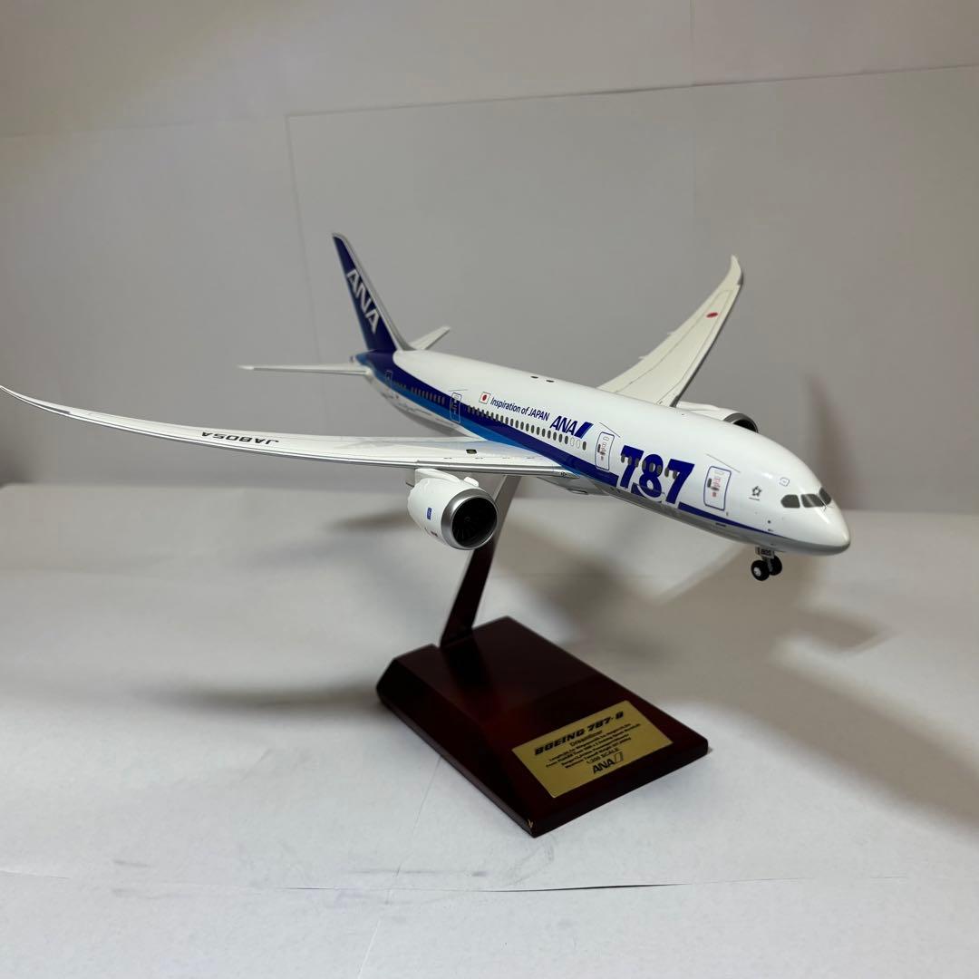 r*n様 全日空商事NH20072 787-8 JA805A 1/200