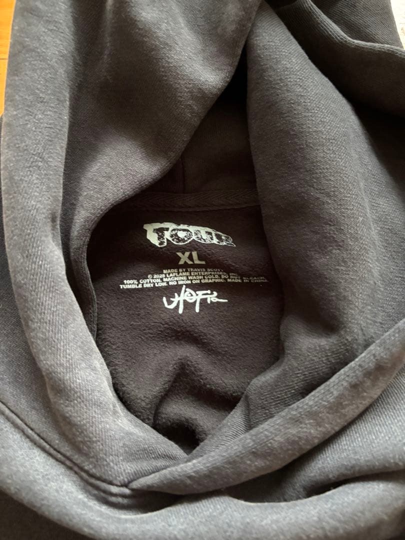 【会場限定】TRAVIS SCOTT PULLOVER HOODIE XL