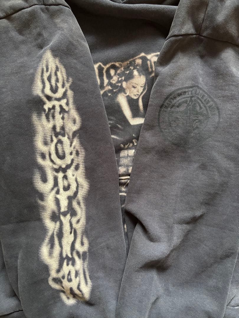 【会場限定】TRAVIS SCOTT PULLOVER HOODIE XL