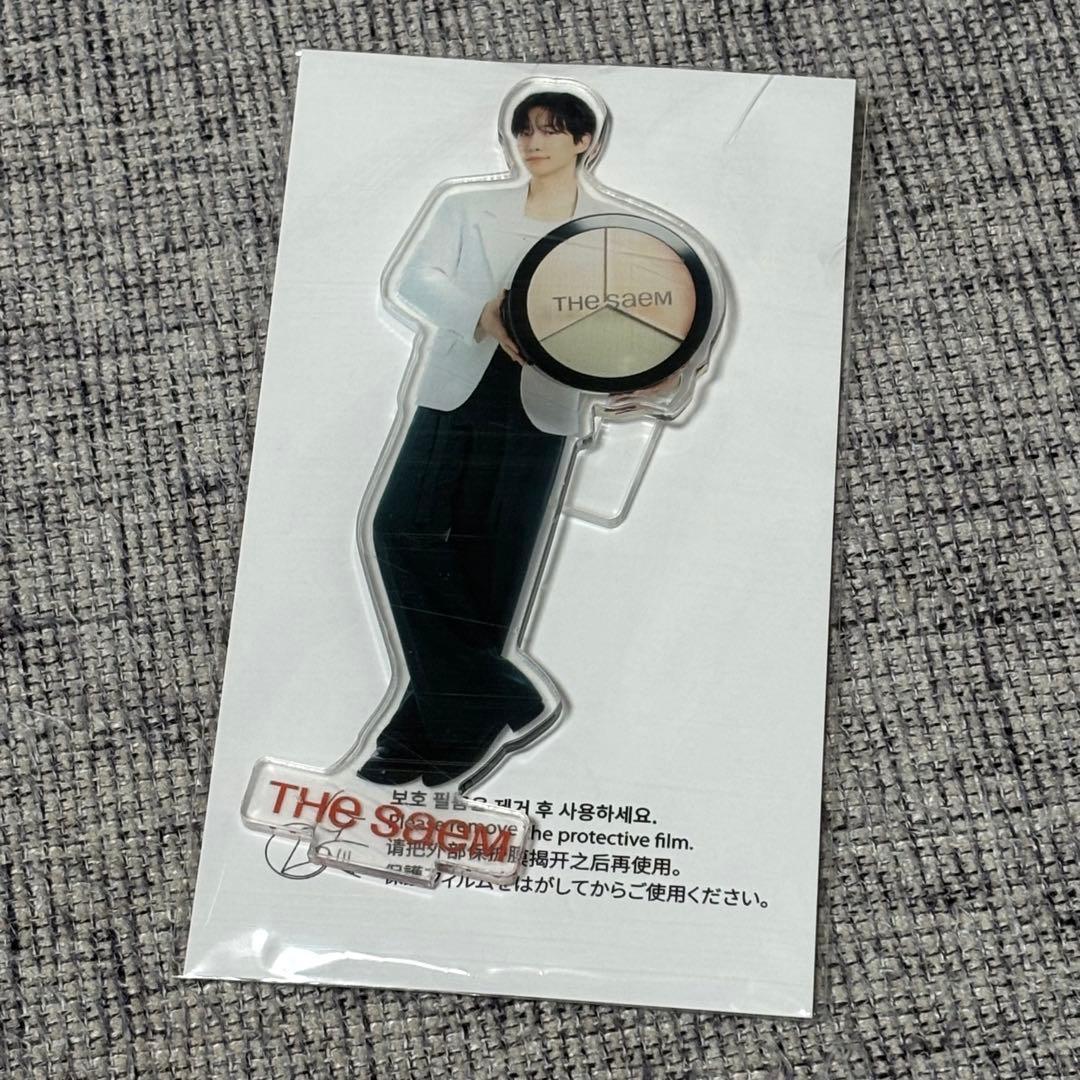 the saem ザセム ジュノ アクスタ ミラー トレカセット