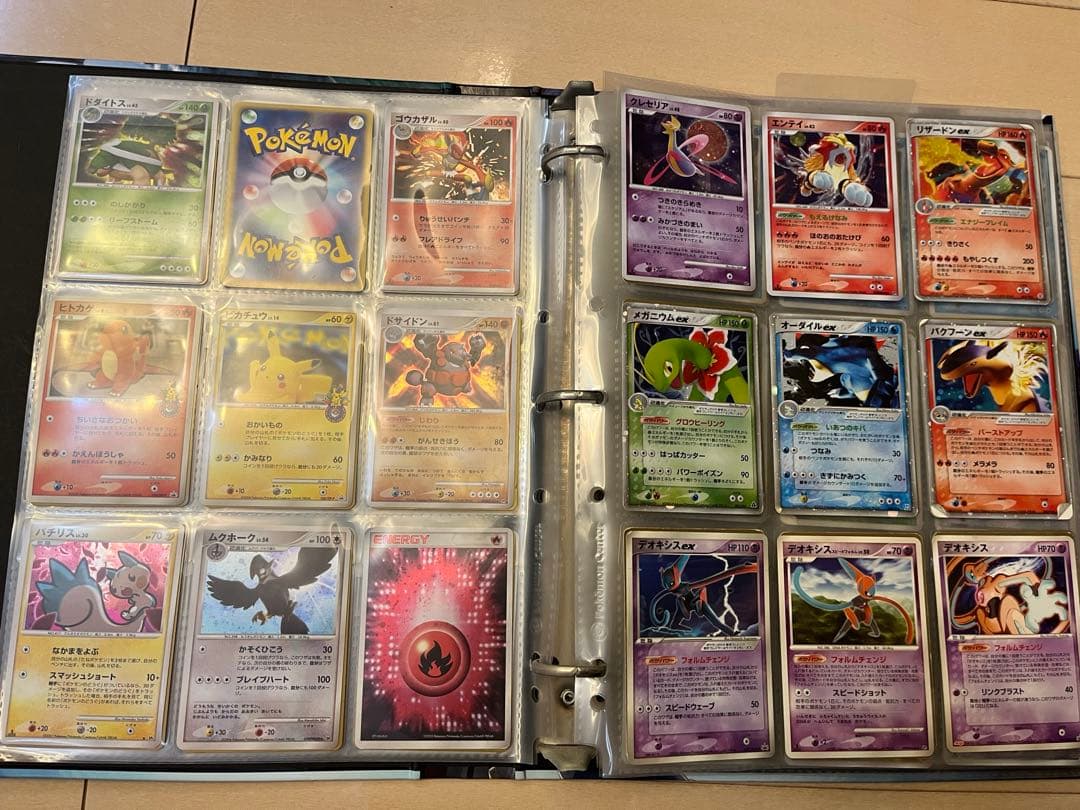 ポケモンカード まとめ売り　ポケモンバインダー付き