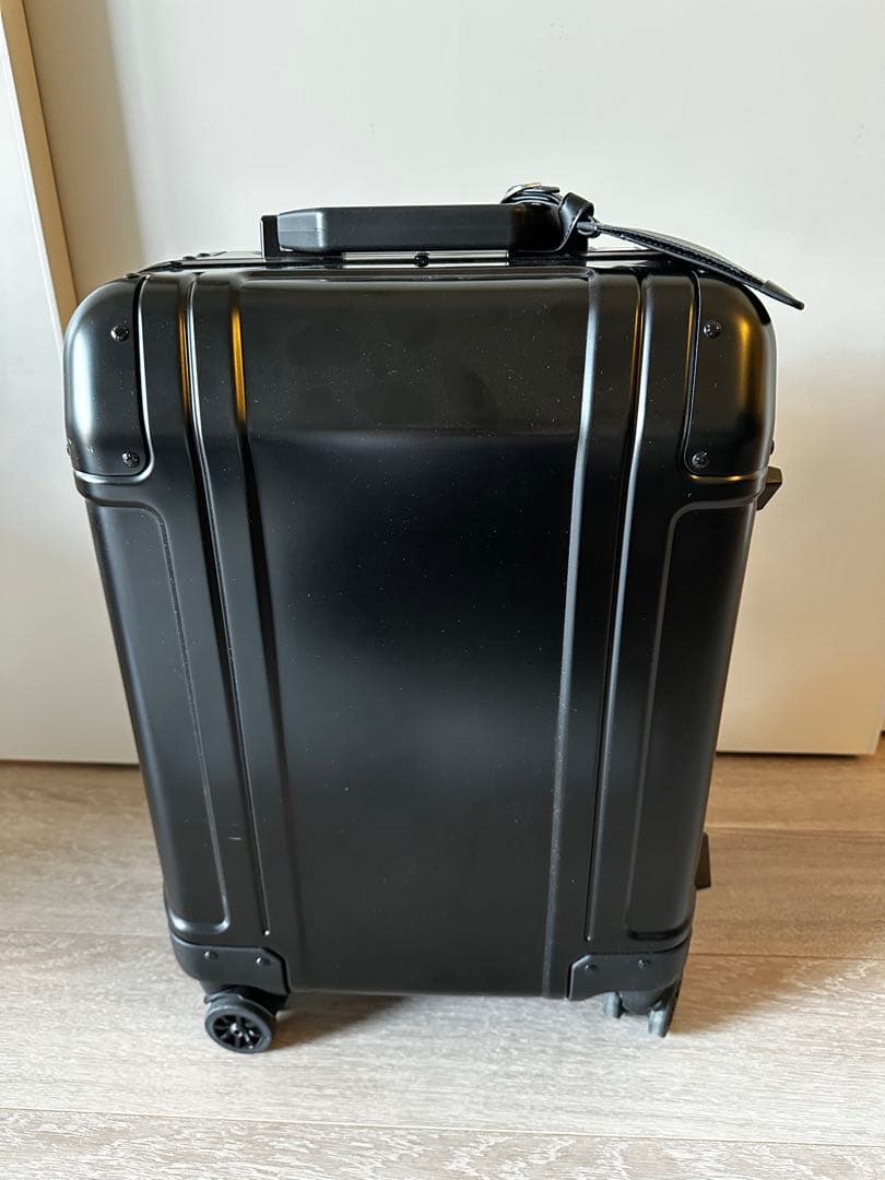 【極美品】ゼロハリバートン アルミ製/機内持ち込み可