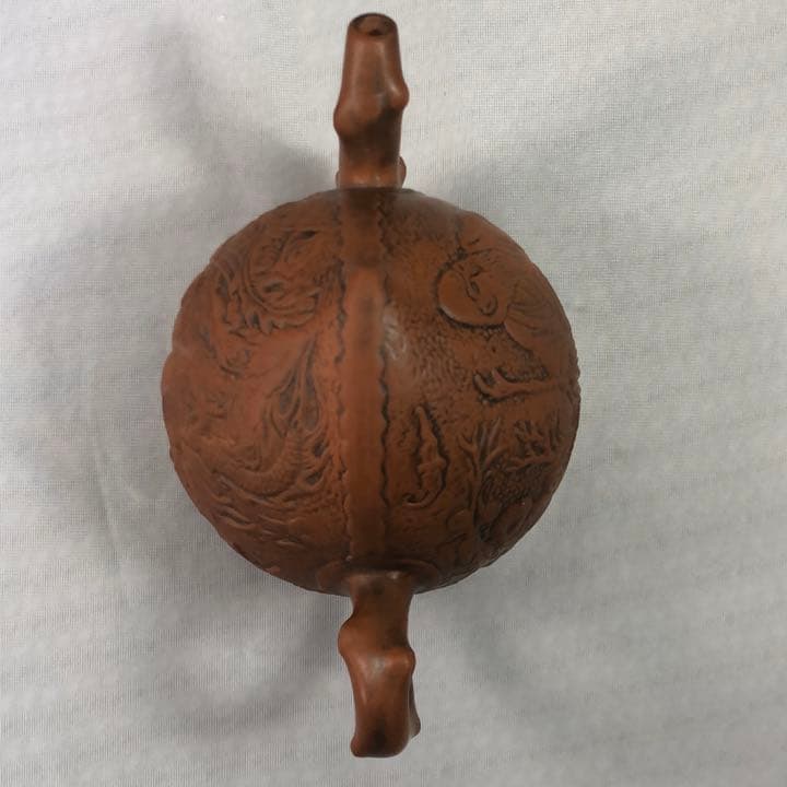 松永朱泥龍仙人文桃型水滴急須