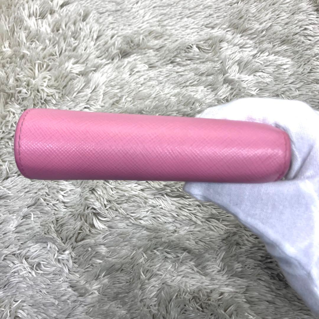 箱付き美品✨PRADA サフィアーノ メタルロゴ マルチカラー 二つ折り財布