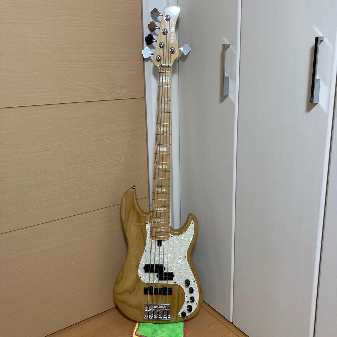 ベース SIRE P7 5st 2nd generation