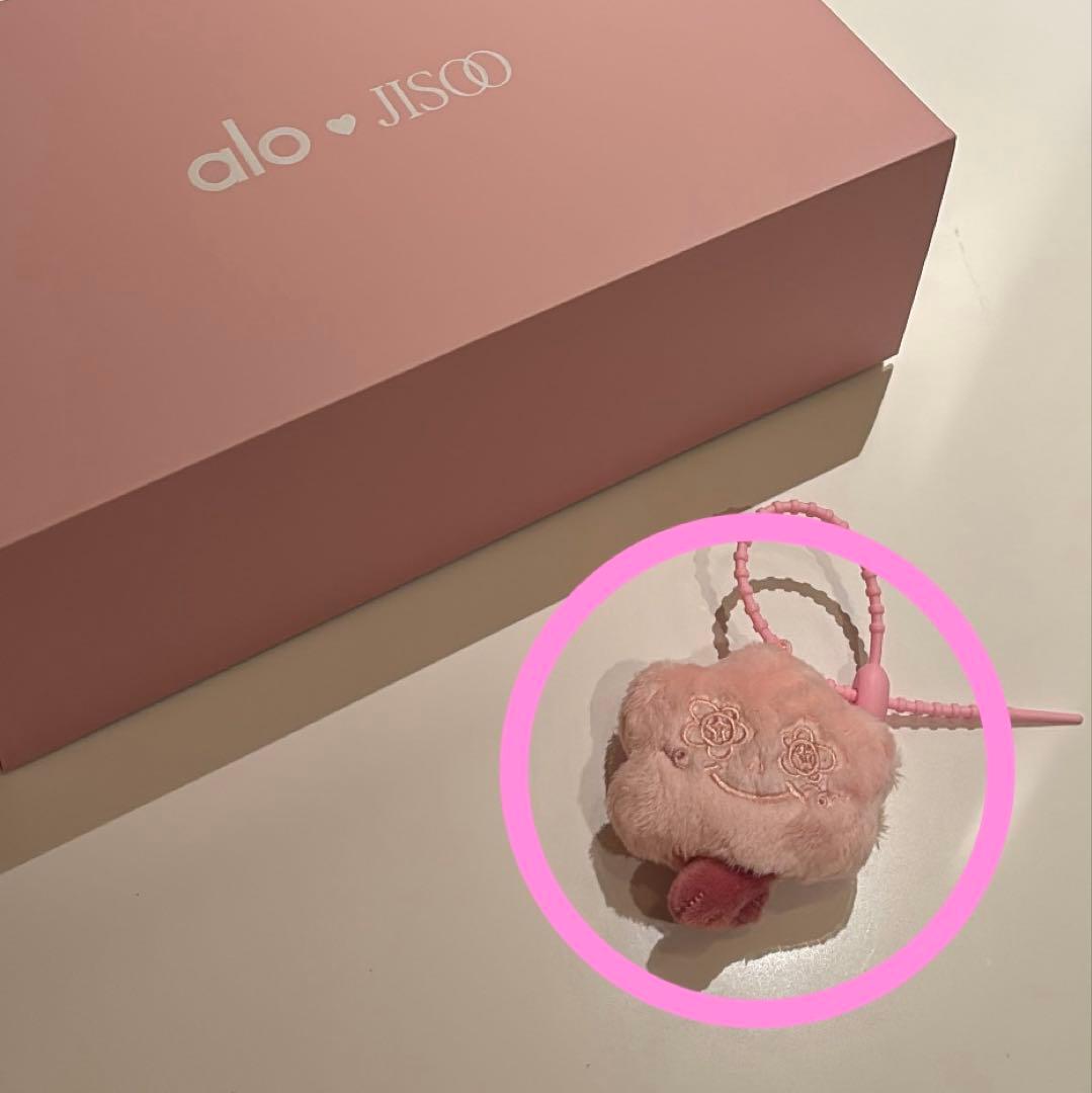 BLACKPINK ジス alo コラボ シューモン キーホルダー 限定モデル