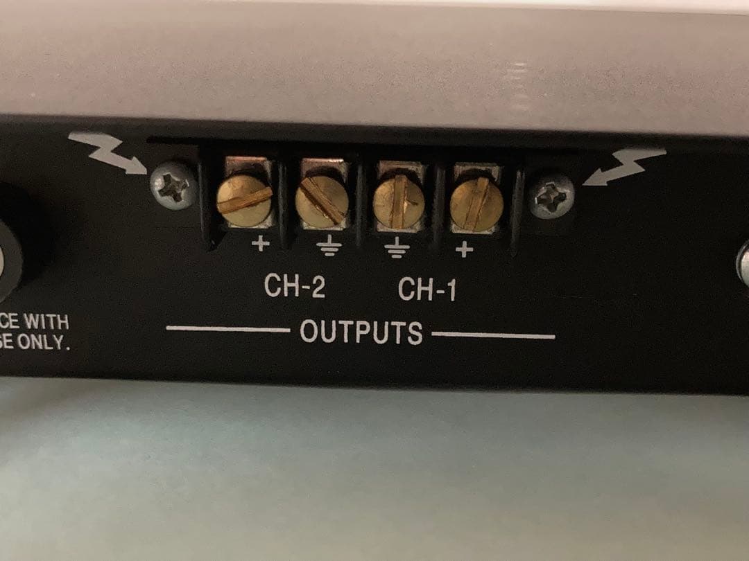 AMCRON D-45 パワーアンプ CROWN 美品