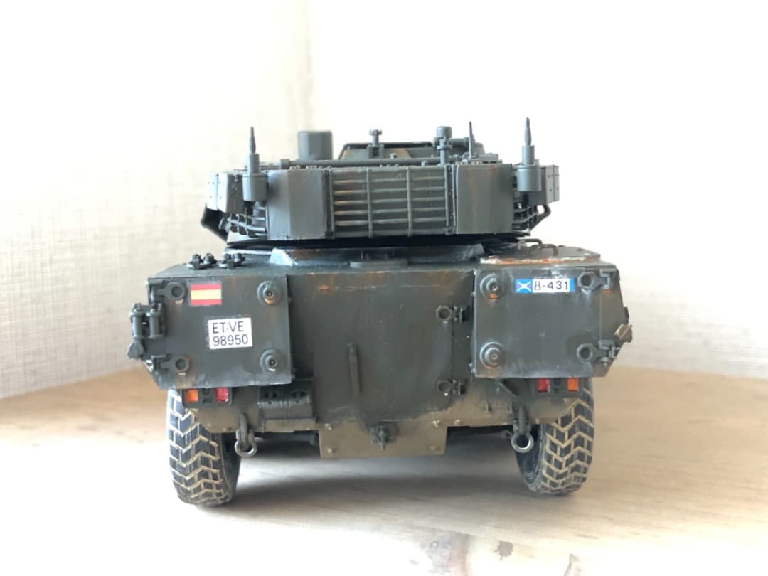 トランペッター　スペイン陸軍 チェンタウロ　プラモデル