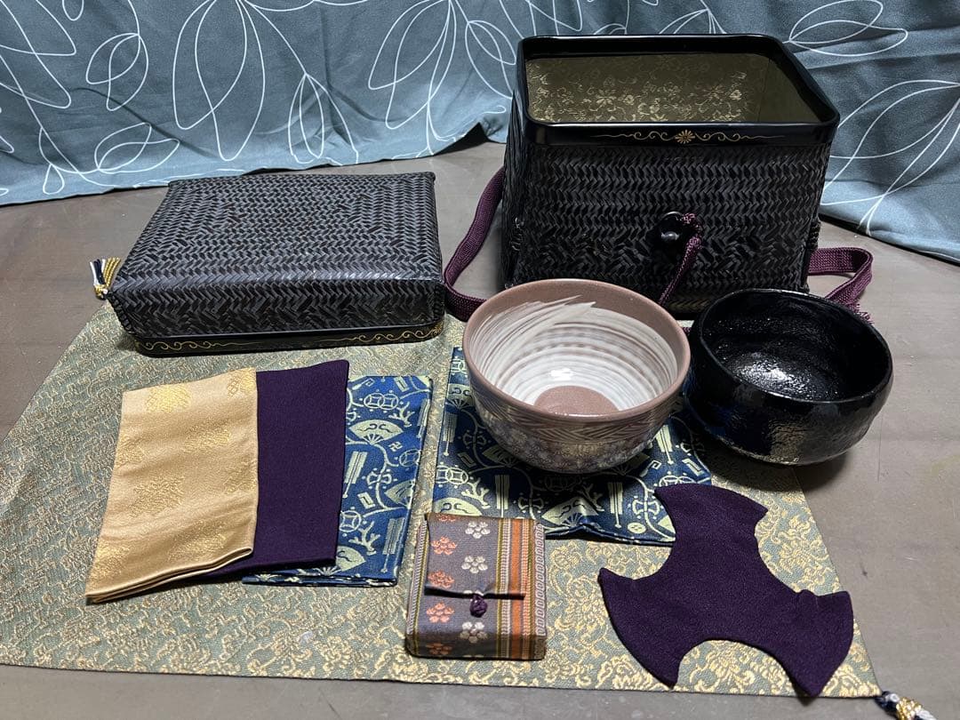 御所籠 栗田元竺 茶道具 黒楽茶碗 刷毛目茶碗 古帛紗 莨入れ 茶箱