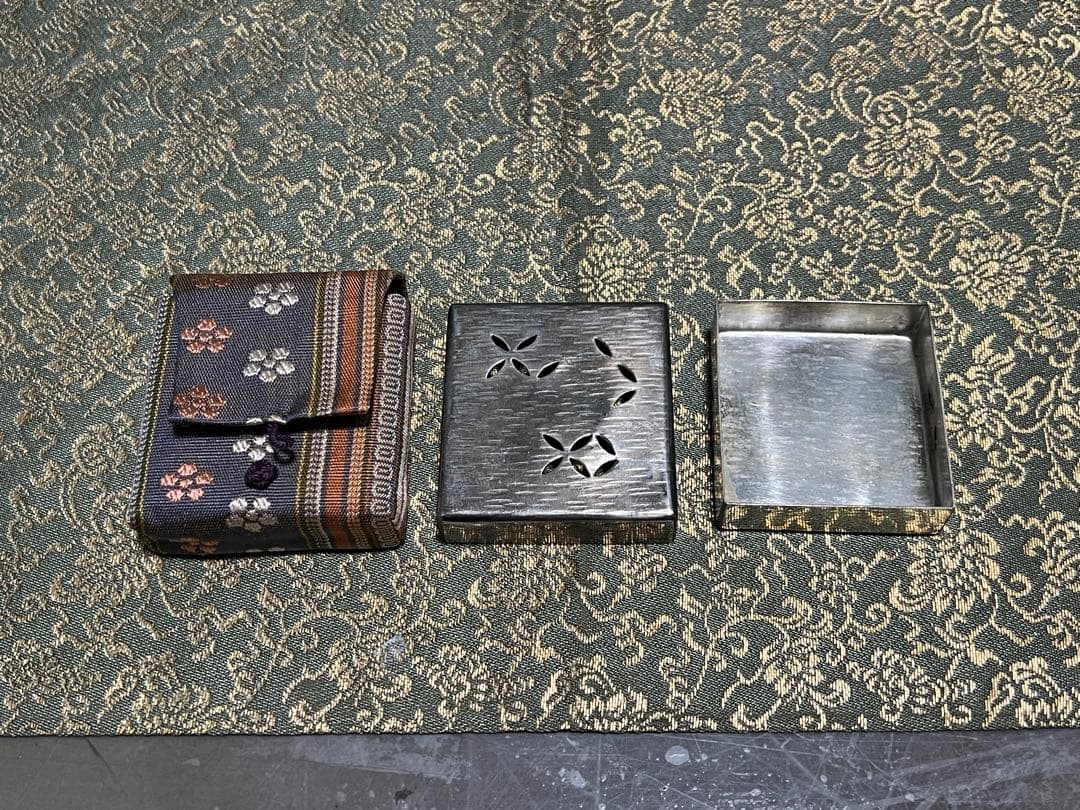 御所籠 栗田元竺 茶道具 黒楽茶碗 刷毛目茶碗 古帛紗 莨入れ 茶箱