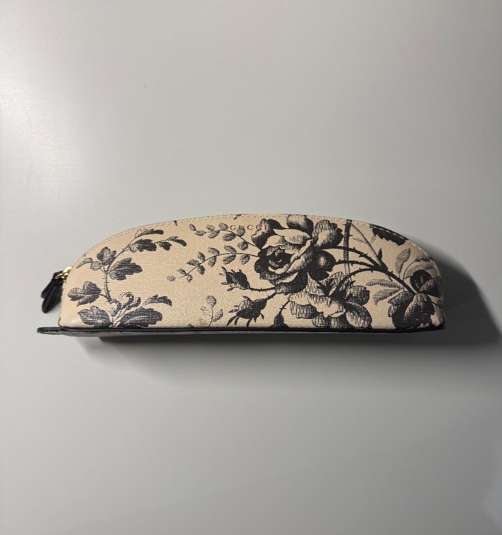 新品・未使用【GUCCI グッチ ペンケース ハーバリウム】