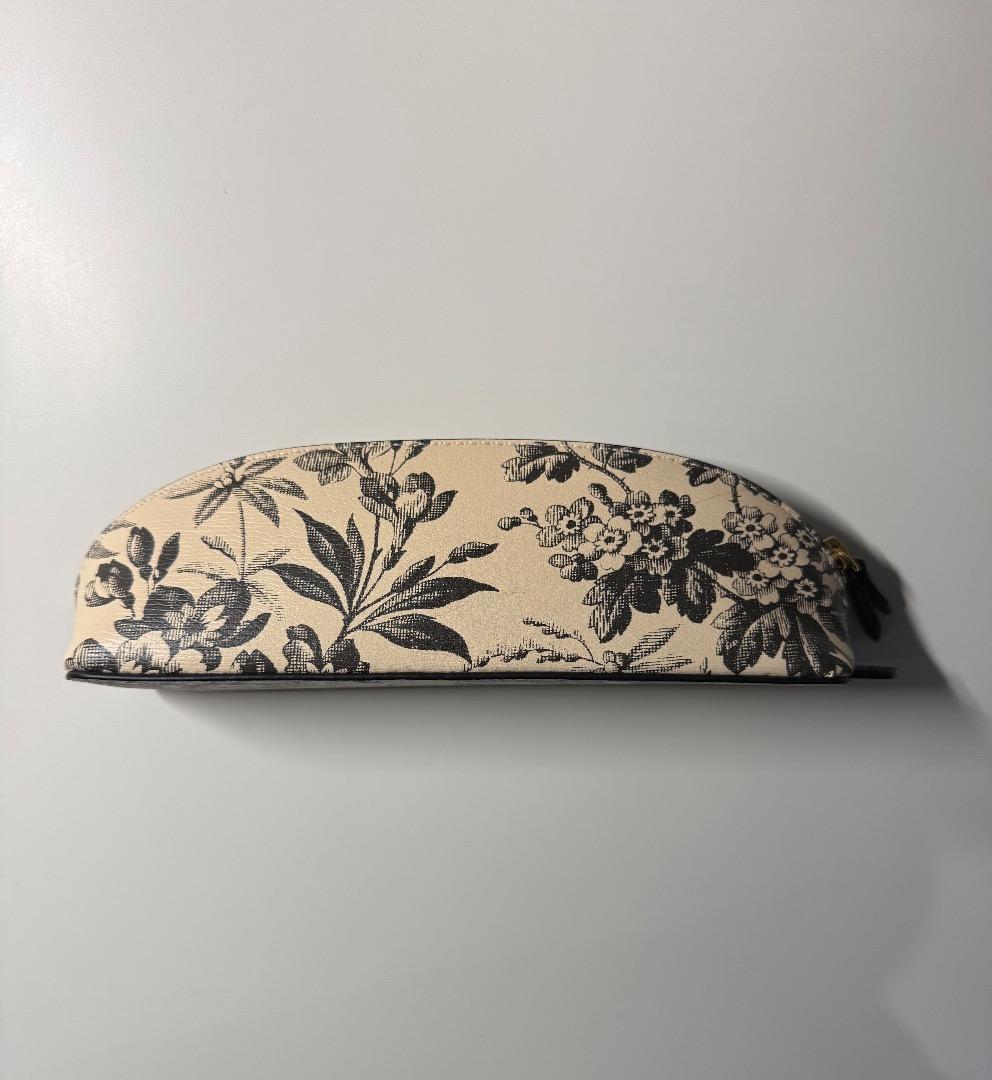 新品・未使用【GUCCI グッチ ペンケース ハーバリウム】
