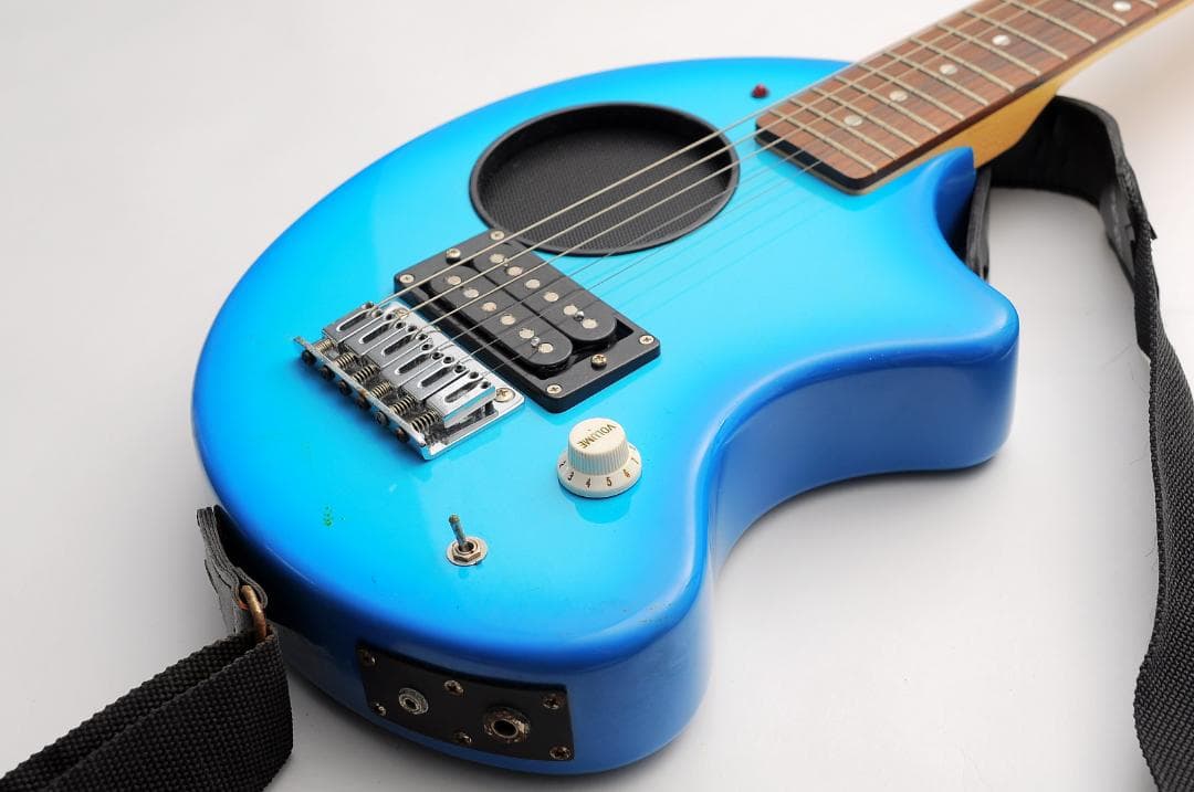 【動作確認済み】最終お値下げ　フェルナンデス ZO-3ギター