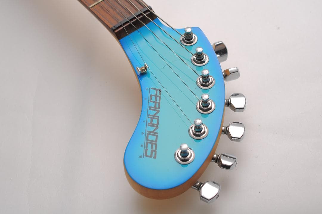 【動作確認済み】最終お値下げ　フェルナンデス ZO-3ギター