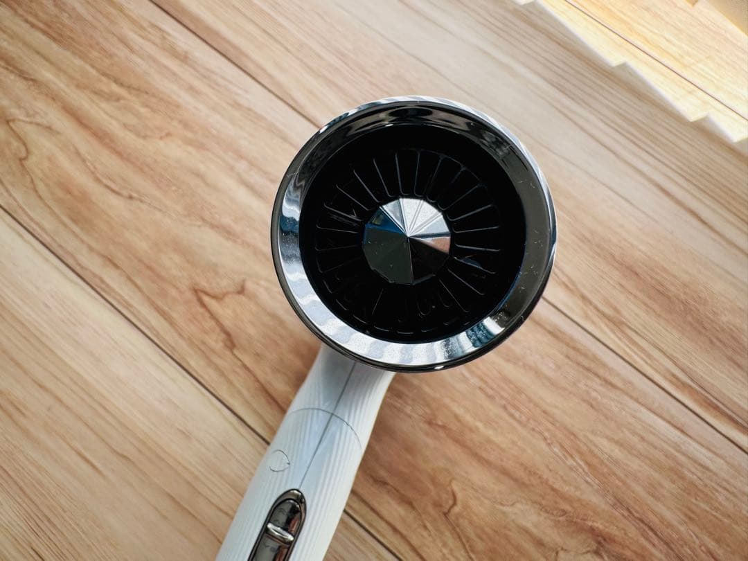 【完動品】リファ　ビューテックドライヤー　スマート　ホワイト