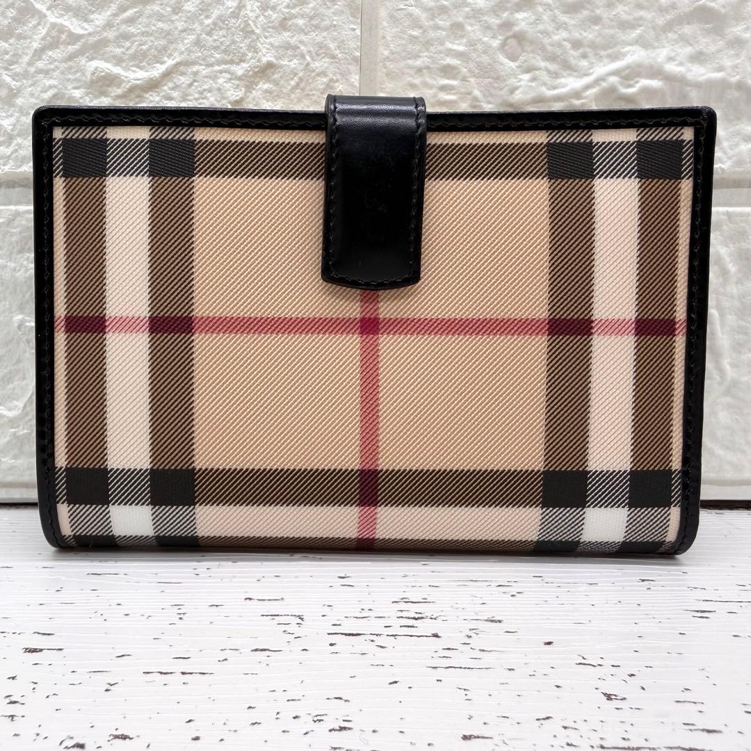 未使用　バーバリー　折り財布　ノバチェック　レザー　ロゴ金具