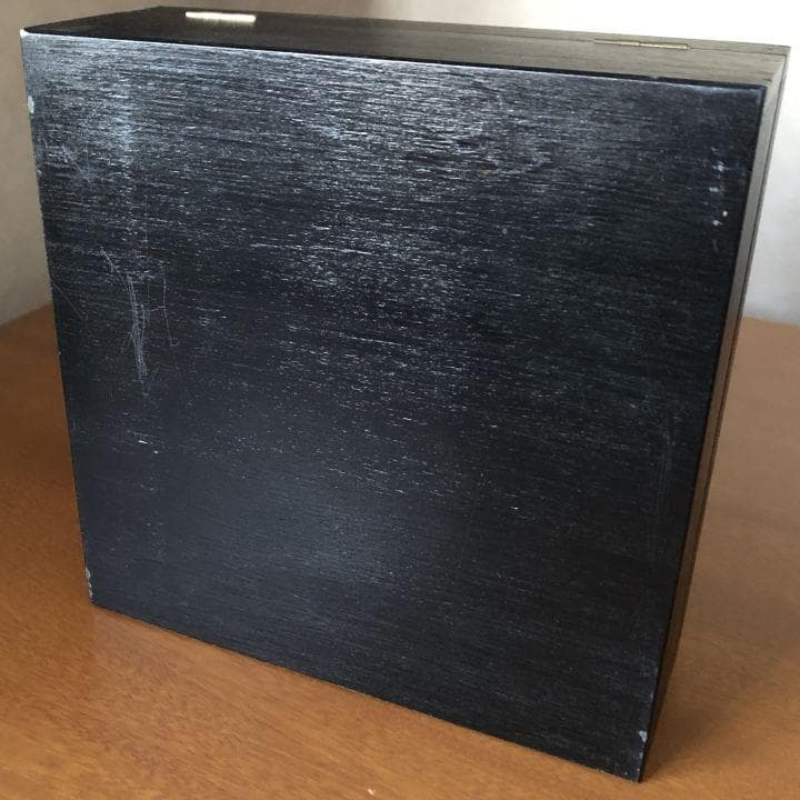 海外作家のスカルモチーフ雑貨2点セット